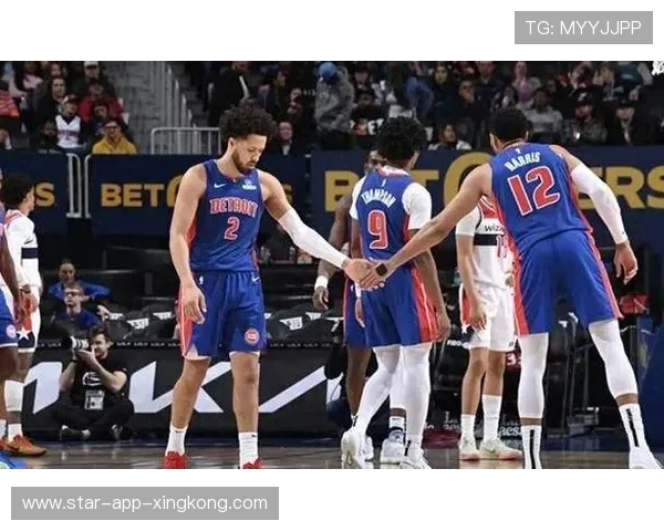 活塞靠坎宁安强势接管,年轻主力大爆发